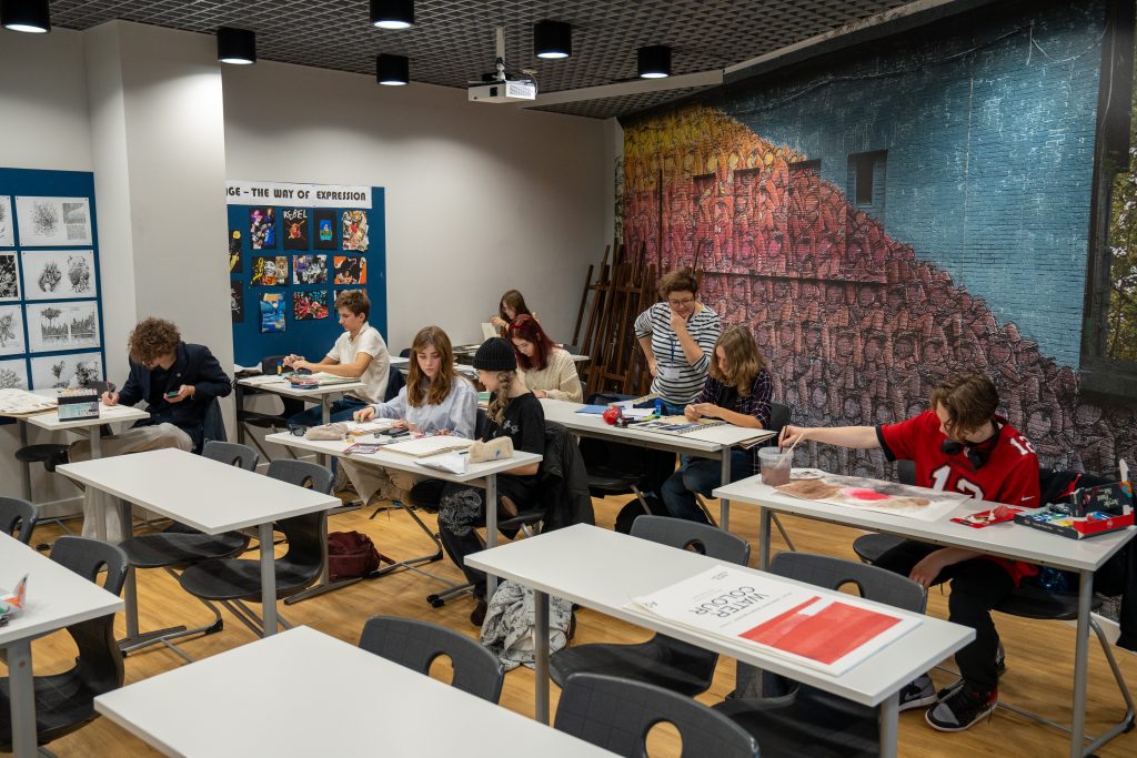 Art&Design w TE Vizja: nie tylko pędzlem po kartce